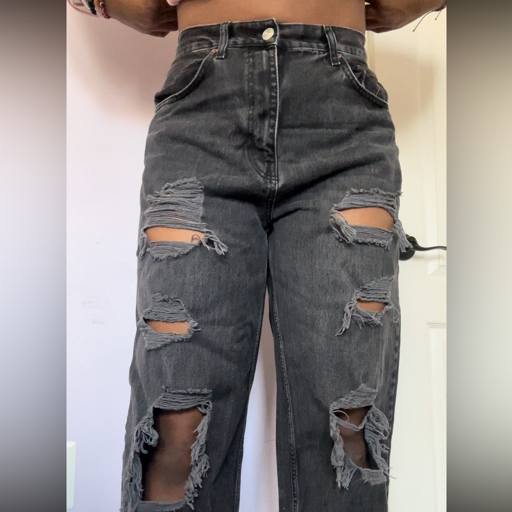 URBAN OUTFITTERS BDG HIGH RISE BAGGY DISTRESSED BLACK JEANS